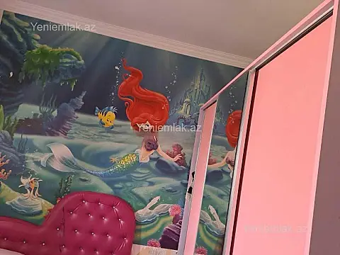 Satılır 4 otaqlı köhnə tikili 85 m²