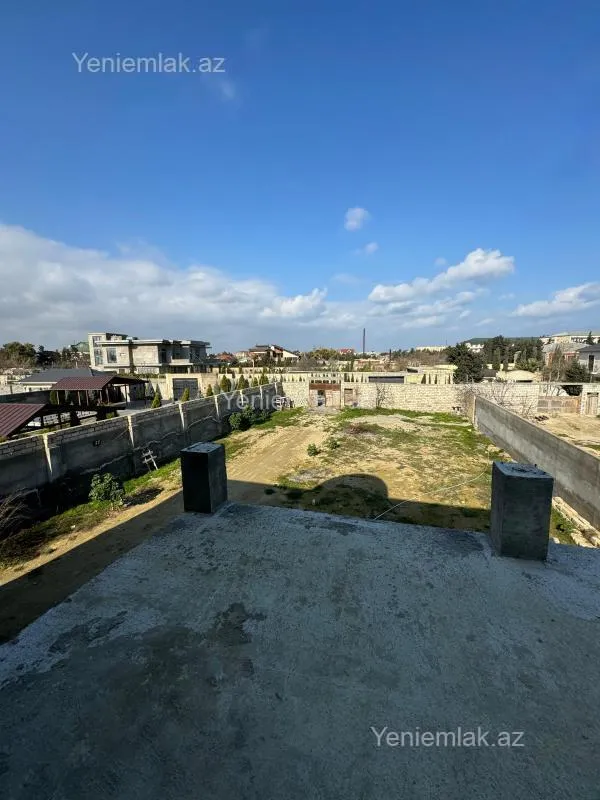 Satılır 6 otaqlı həyət evi 100 m²