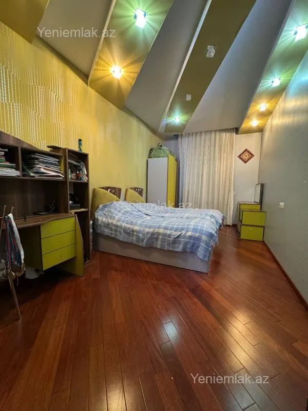 Satılır 4 otaqlı yeni tikili 187 m²