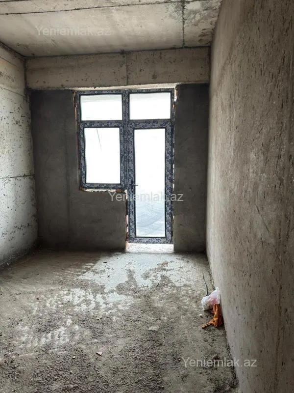 Satılır 3 otaqlı yeni tikili 135 m²