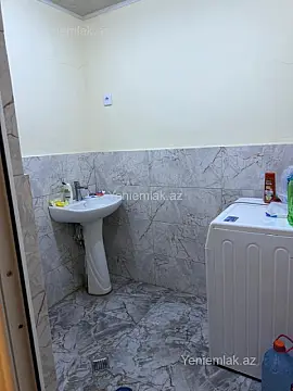 Satılır 2 otaqlı köhnə tikili 45 m²