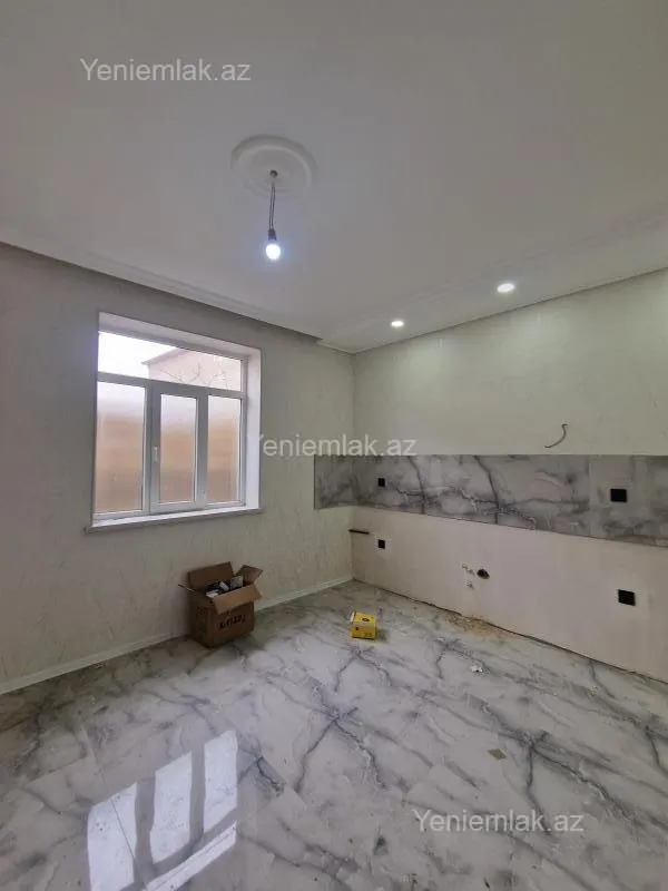 Satılır 5 otaqlı həyət evi 143 m²