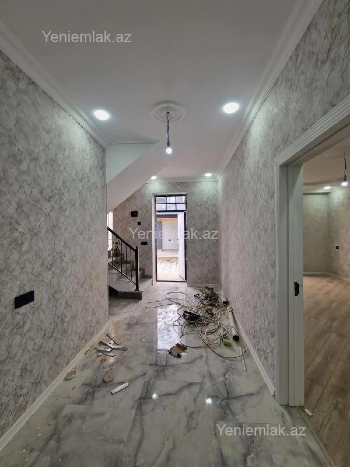 Satılır 5 otaqlı həyət evi 143 m²