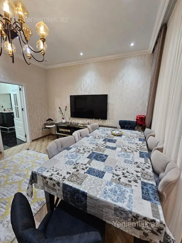 Satılır 3 otaqlı yeni tikili 81.3 m²