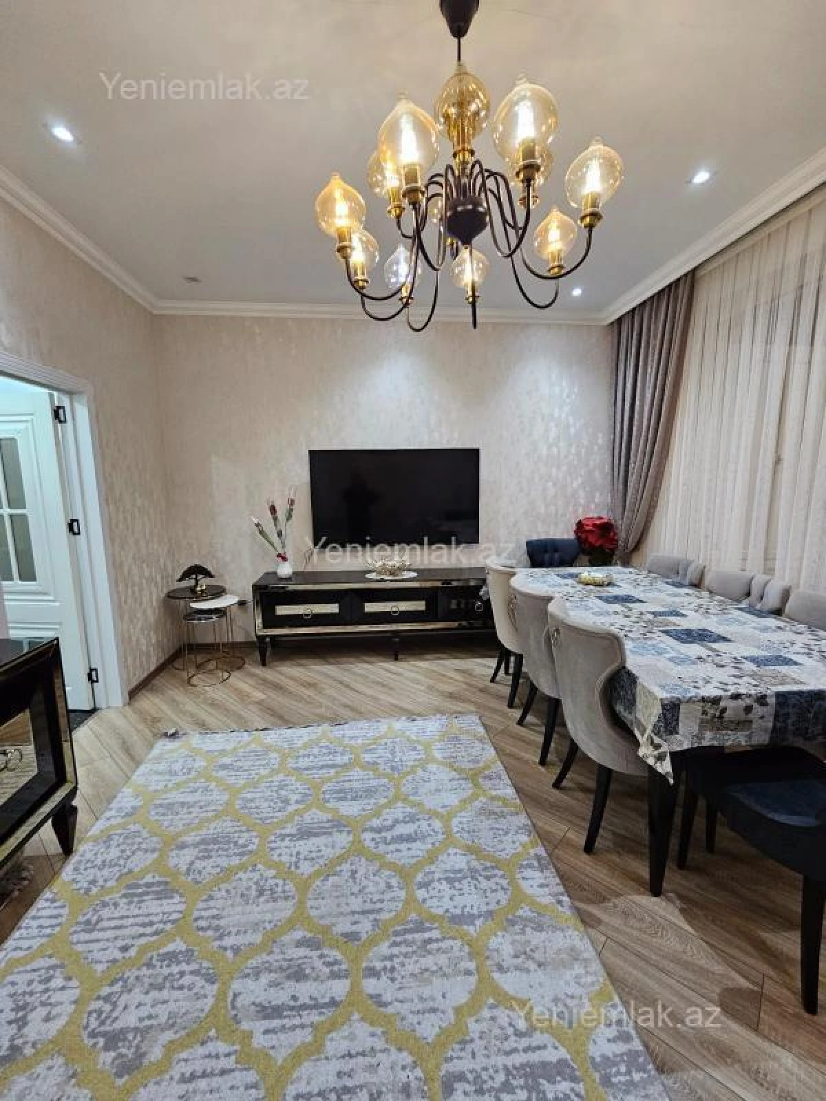 Satılır 3 otaqlı yeni tikili 81.3 m²