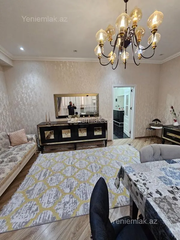 Satılır 3 otaqlı yeni tikili 81.3 m²