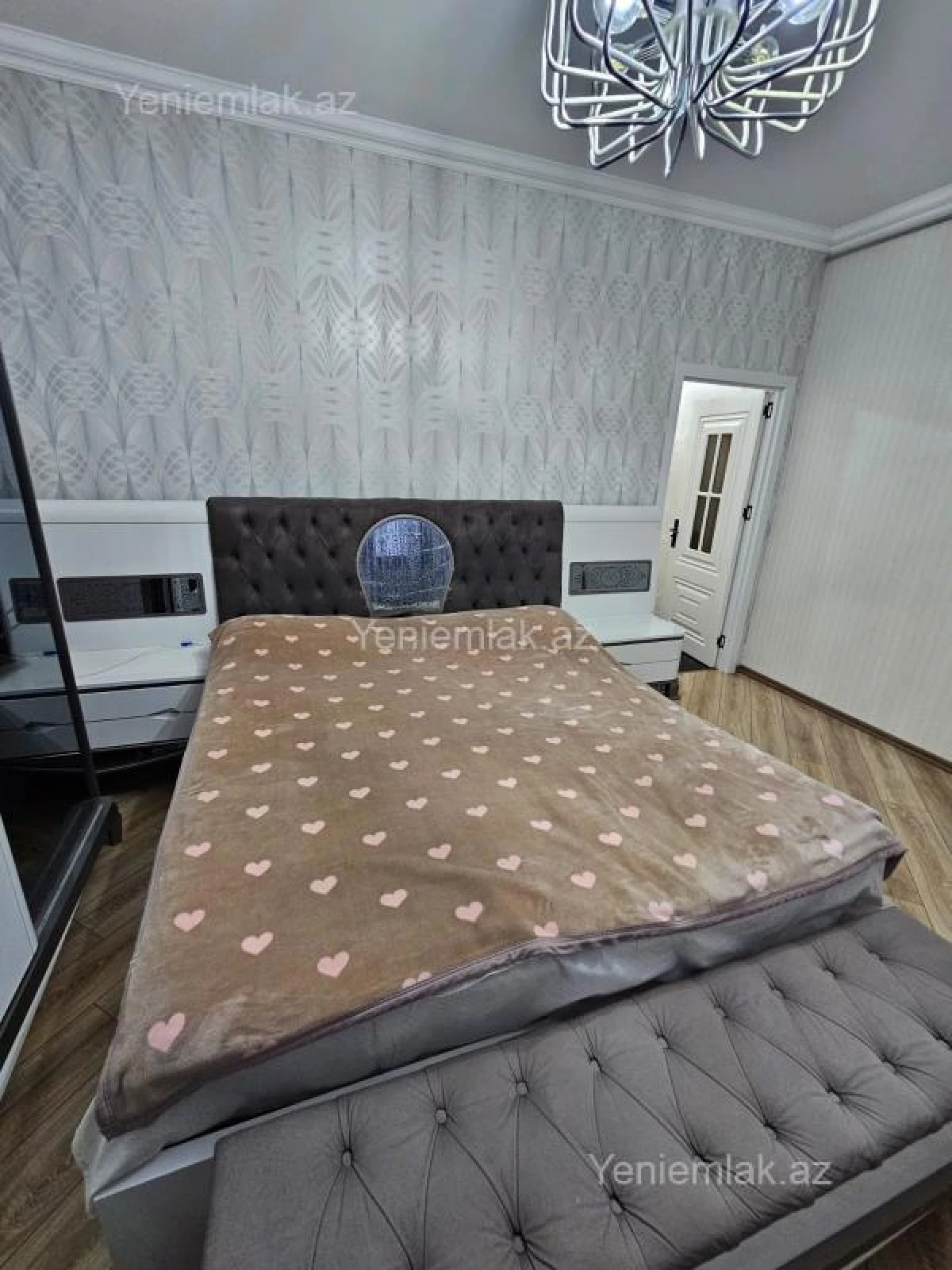 Satılır 3 otaqlı yeni tikili 81.3 m²