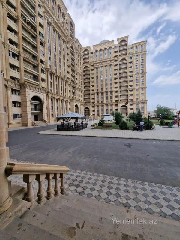 Satılır 3 otaqlı yeni tikili 116 m²