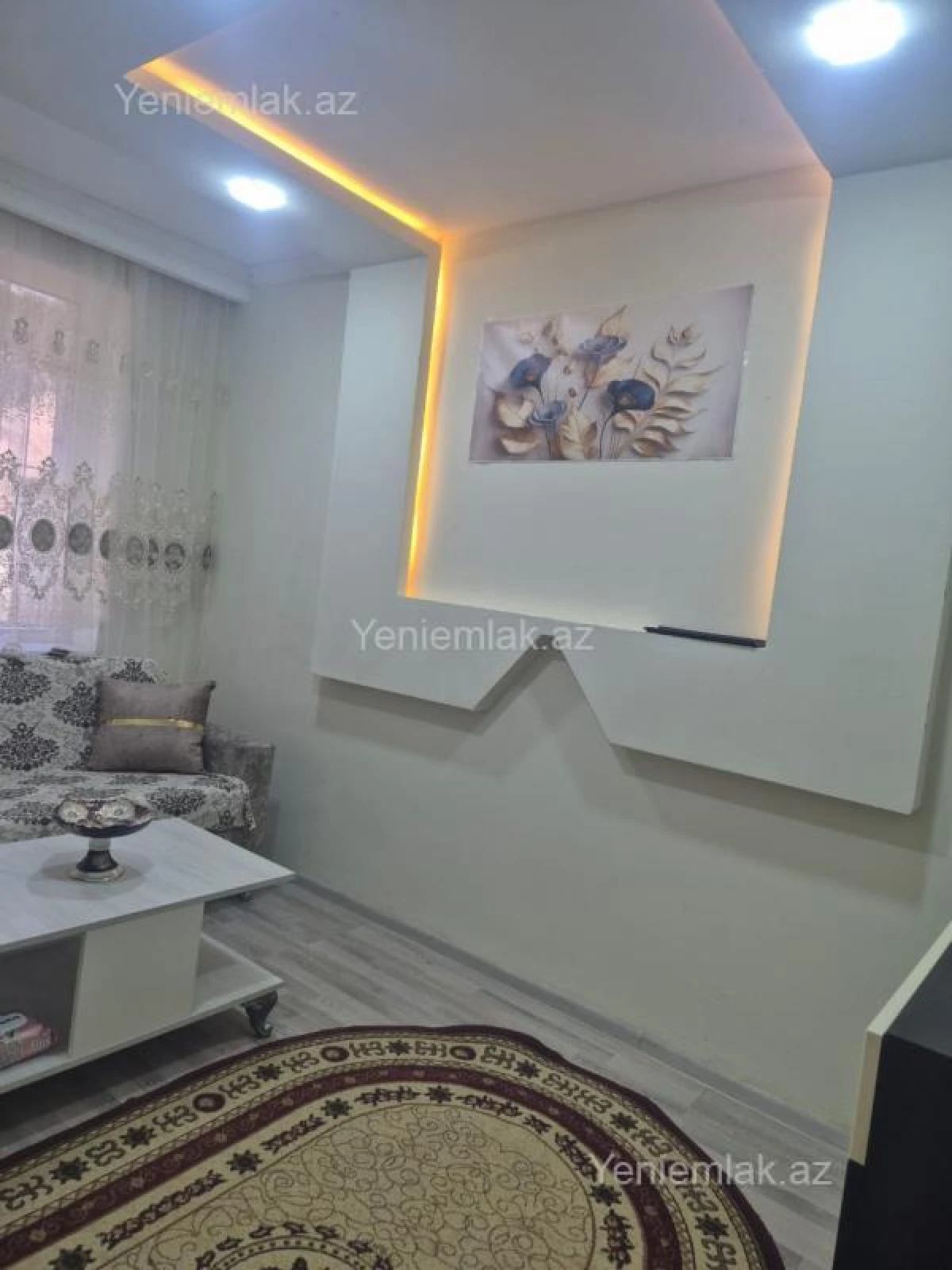 Satılır 2 otaqlı köhnə tikili 50 m²