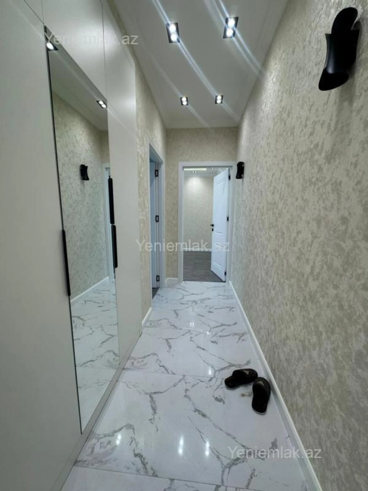 Satılır 2 otaqlı köhnə tikili 50 m²