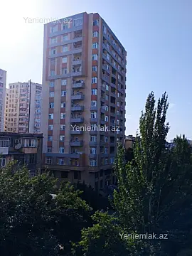 Satılır 4 otaqlı yeni tikili 196 m²