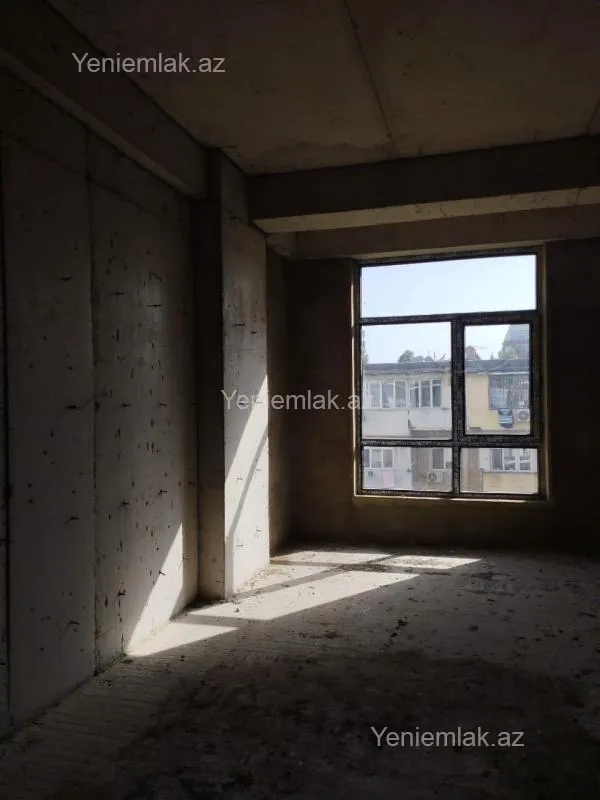 Satılır 4 otaqlı yeni tikili 196 m²