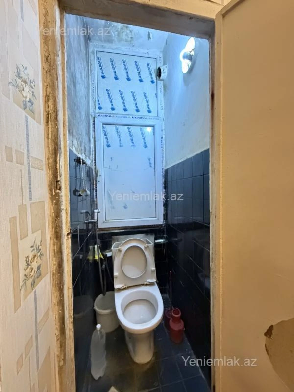 Satılır 2 otaqlı köhnə tikili 68 m²