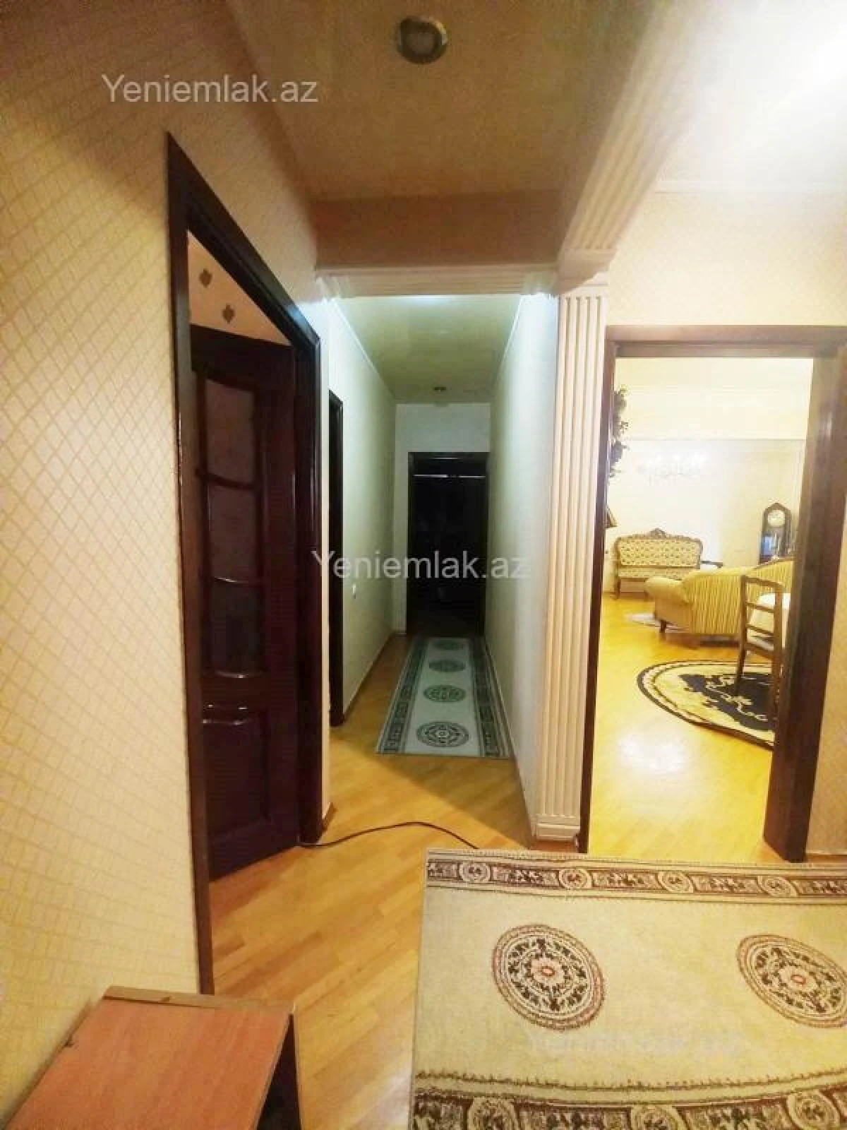 Satılır 5 otaqlı köhnə tikili 130 m²