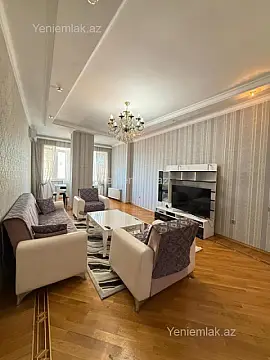Satılır 3 otaqlı yeni tikili 115 m²