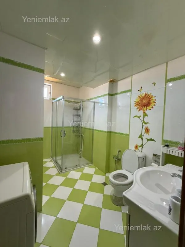 Satılır 3 otaqlı yeni tikili 115 m²