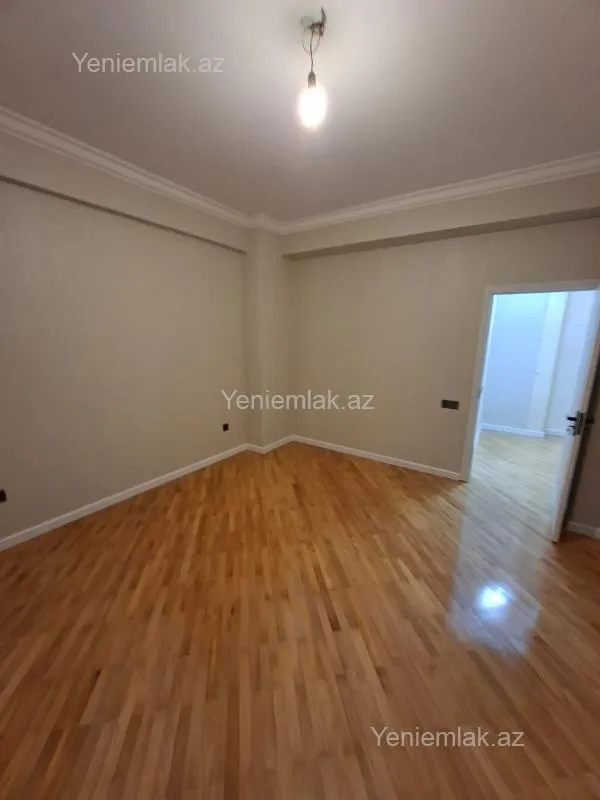 Satılır 2 otaqlı yeni tikili 88 m²