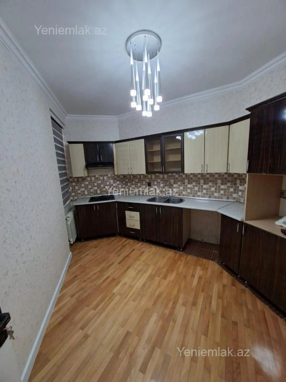 Satılır 2 otaqlı yeni tikili 88 m²