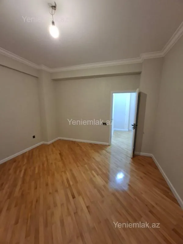 Satılır 2 otaqlı yeni tikili 88 m²