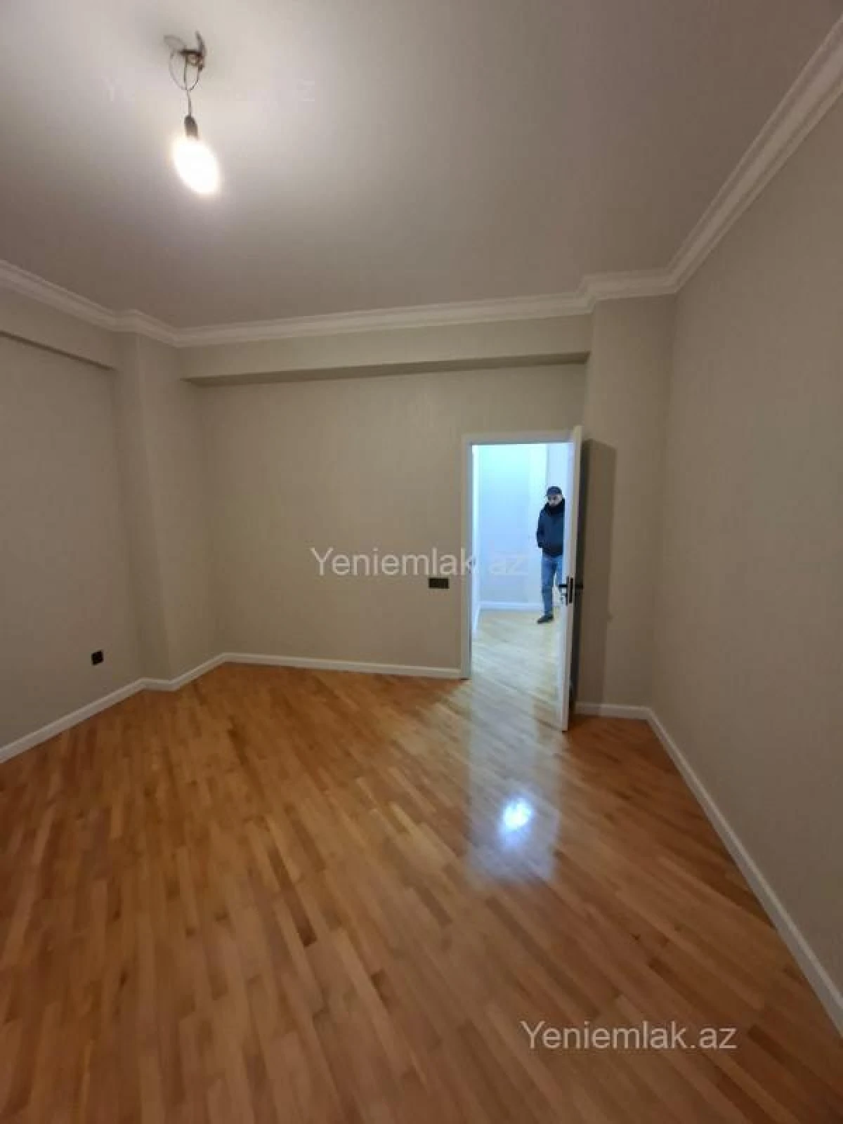 Satılır 2 otaqlı yeni tikili 88 m²