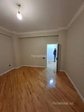 Satılır 2 otaqlı yeni tikili 88 m²
