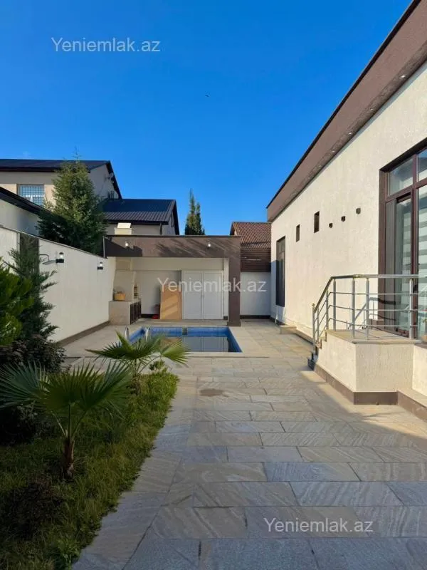 Satılır 4 otaqlı həyət evi 200 m²