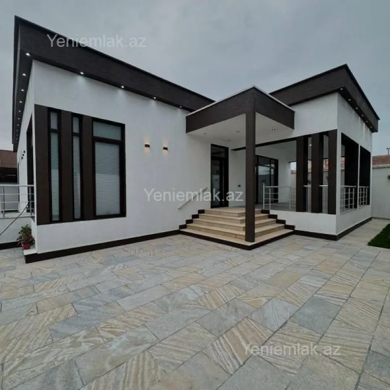 Satılır 4 otaqlı həyət evi 200 m²
