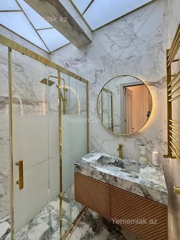 Satılır 3 otaqlı yeni tikili 126 m²