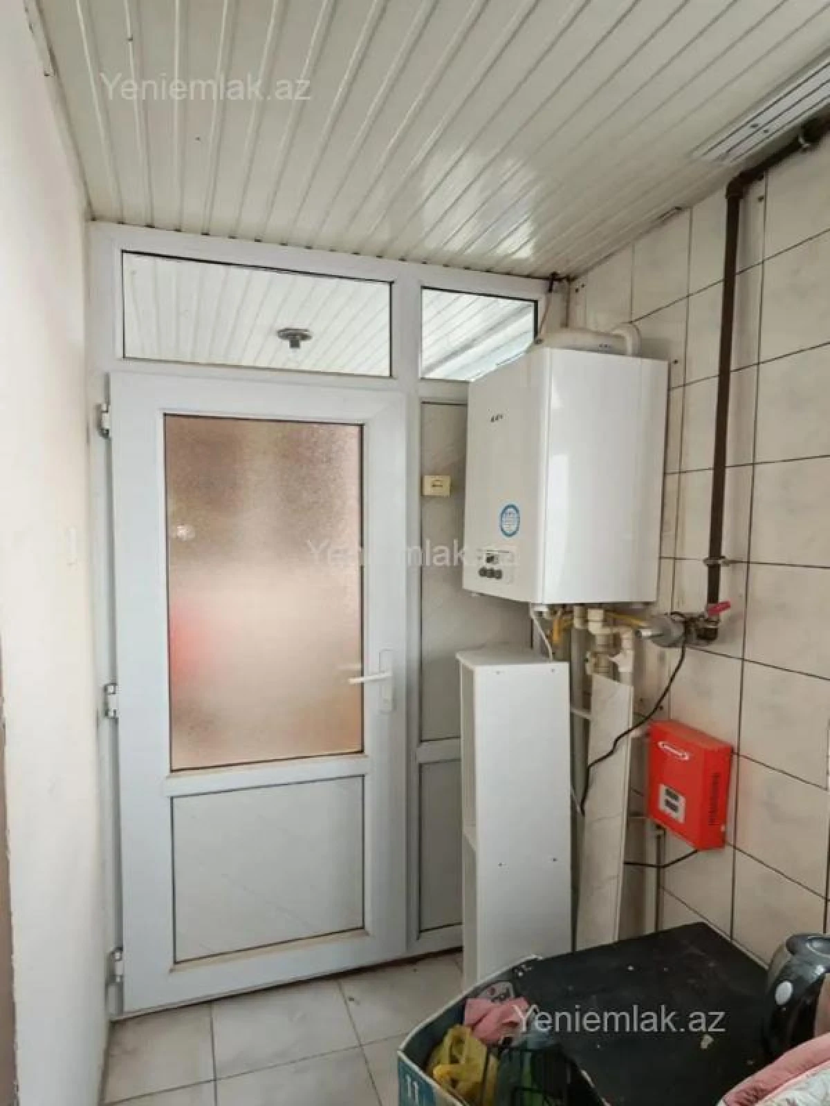 Satılır 2 otaqlı köhnə tikili 55 m²