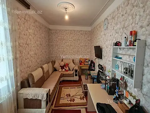 Satılır 2 otaqlı köhnə tikili 55 m²