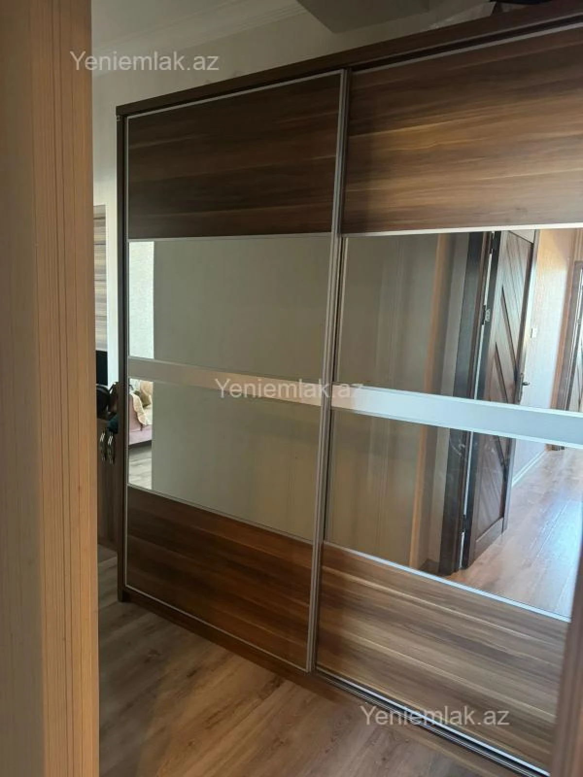 Satılır 2 otaqlı yeni tikili 93 m²