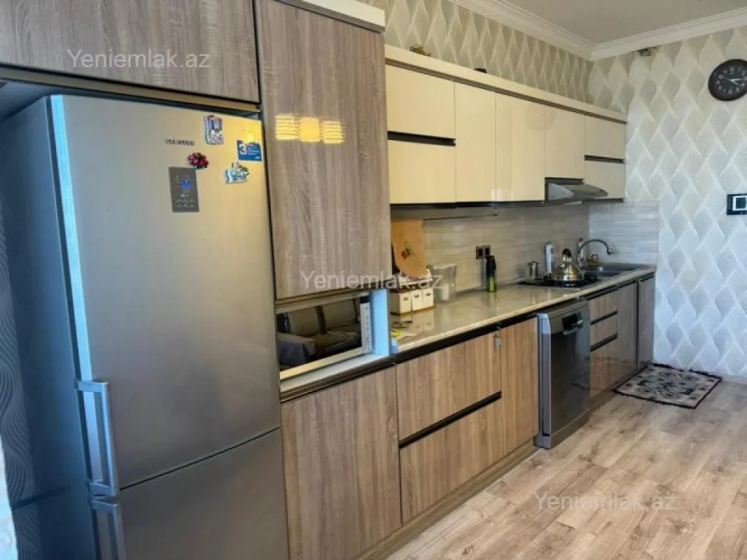Satılır 2 otaqlı yeni tikili 93 m²