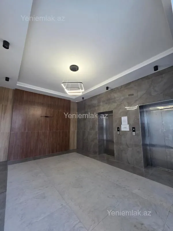 Satılır 3 otaqlı yeni tikili 105 m²