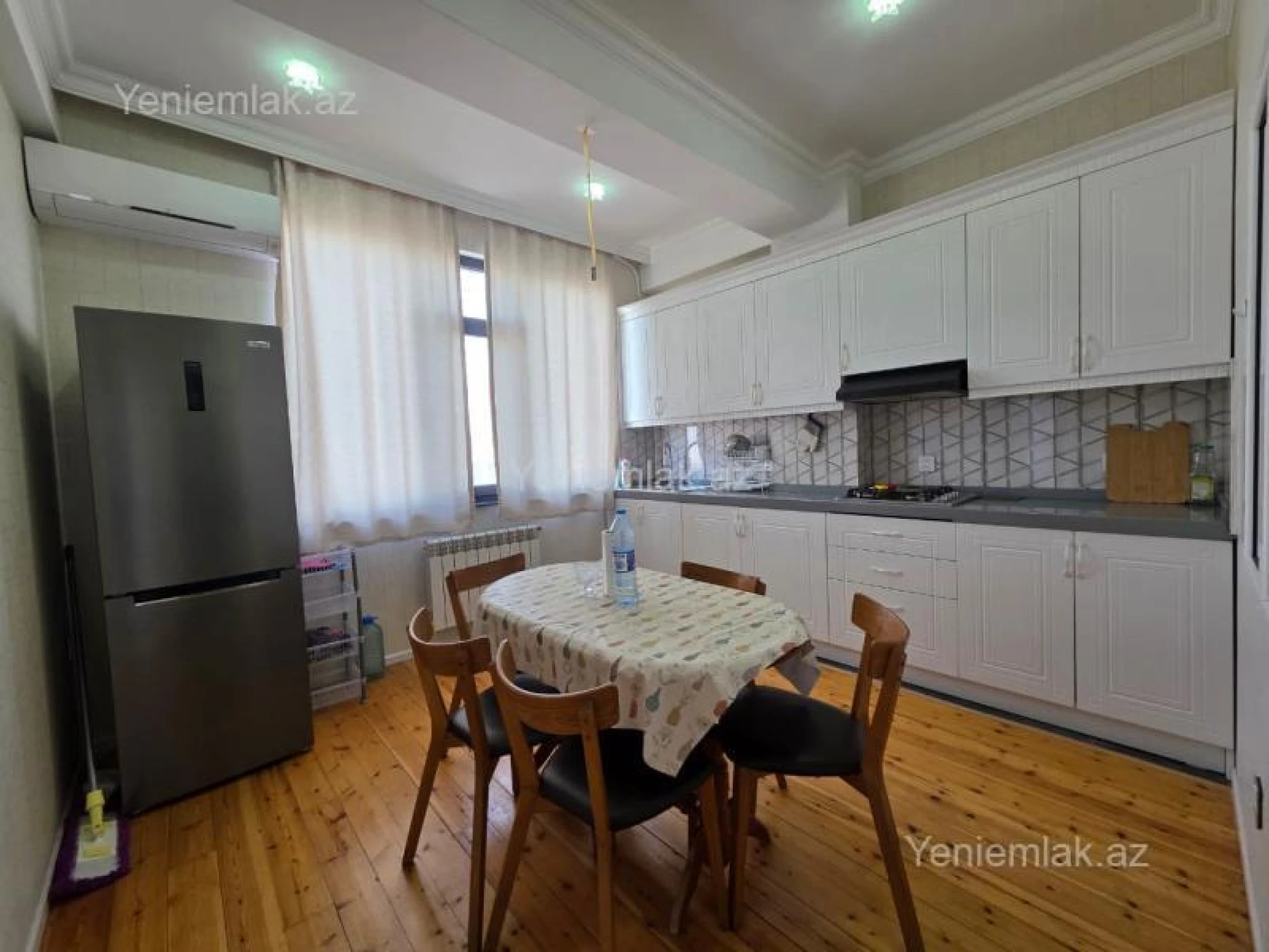 Satılır 3 otaqlı yeni tikili 105 m²
