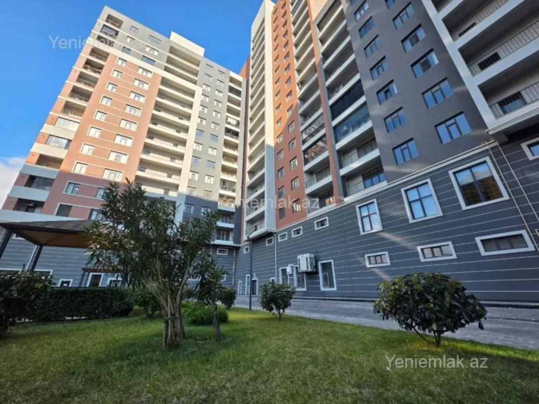 Satılır 3 otaqlı yeni tikili 105 m²