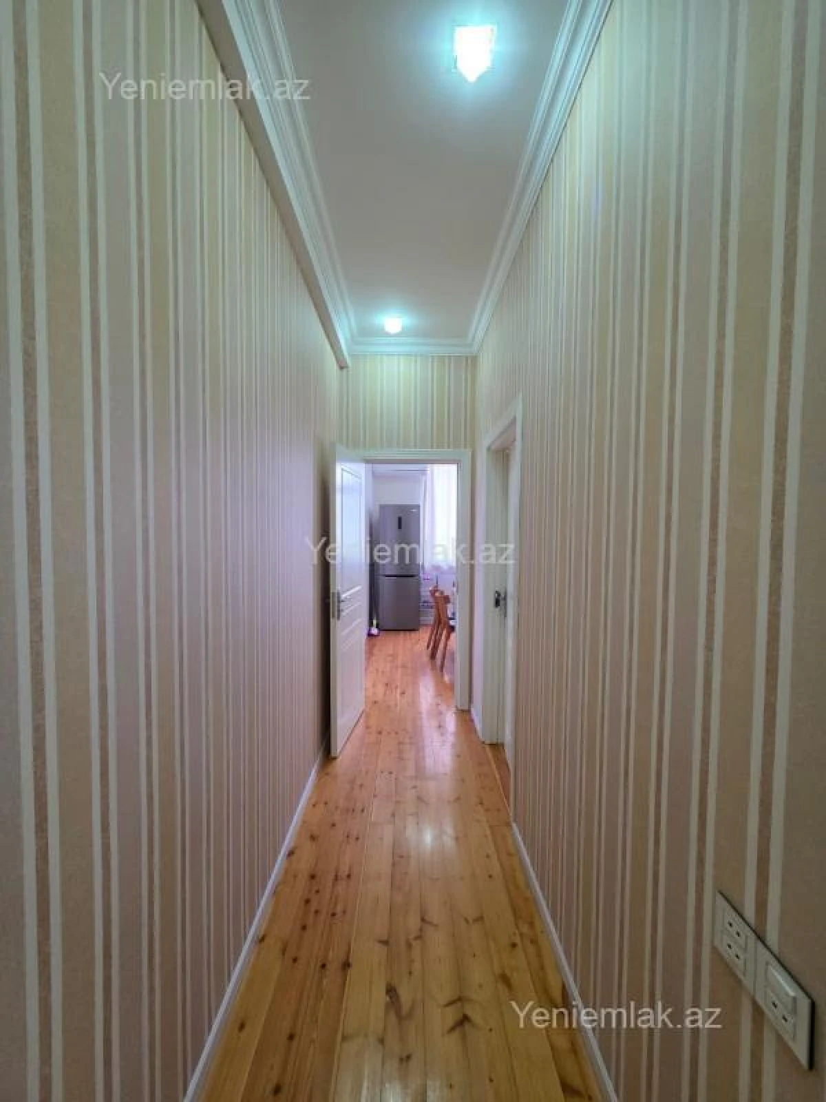 Satılır 3 otaqlı yeni tikili 105 m²