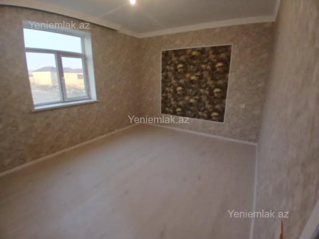 Satılır 5 otaqlı həyət evi 132 m²
