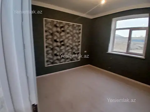 Satılır 5 otaqlı həyət evi 132 m²