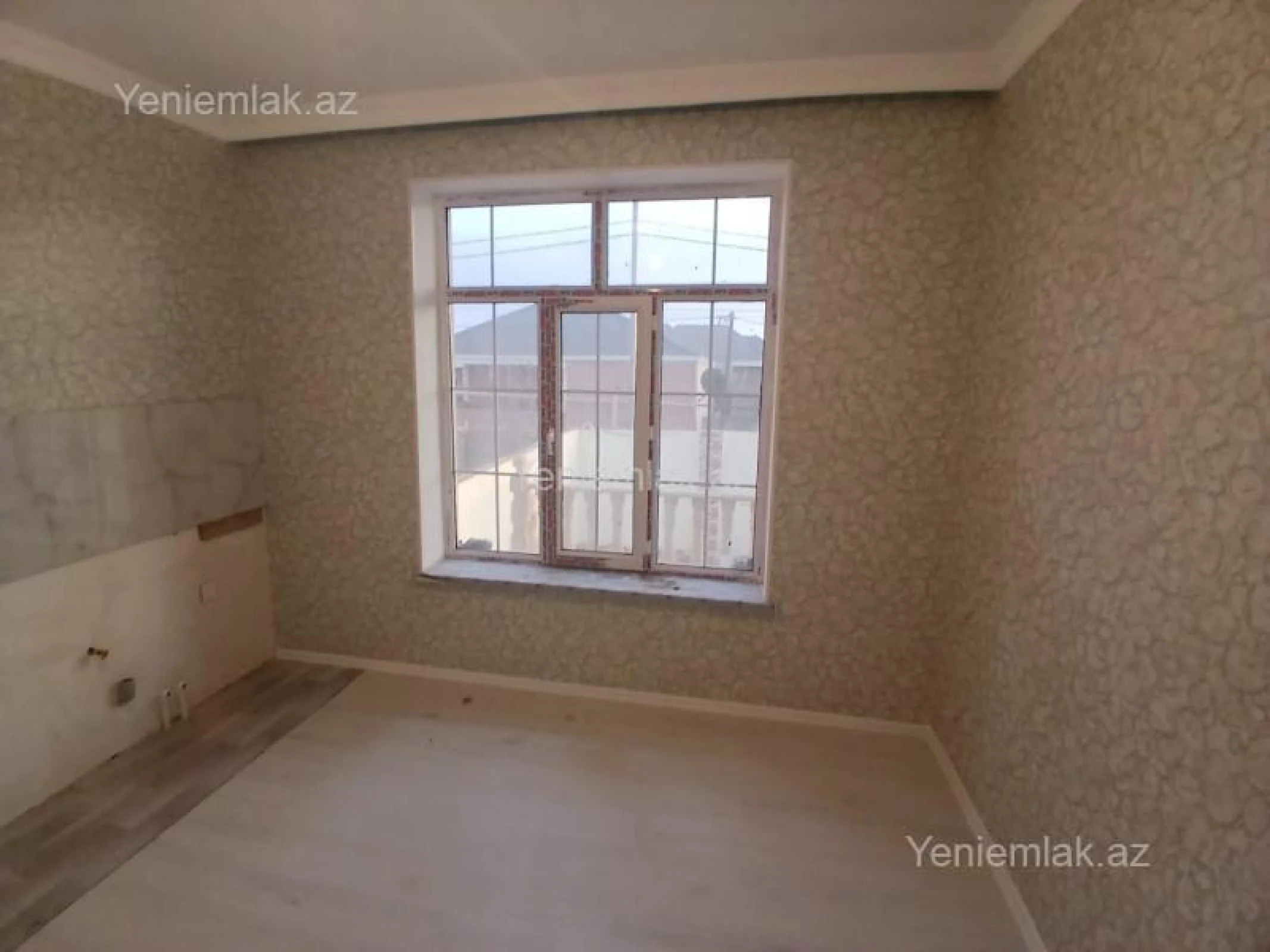 Satılır 5 otaqlı həyət evi 132 m²