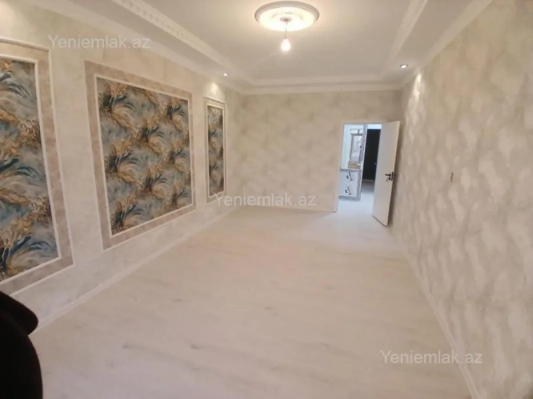 Satılır 5 otaqlı həyət evi 132 m²