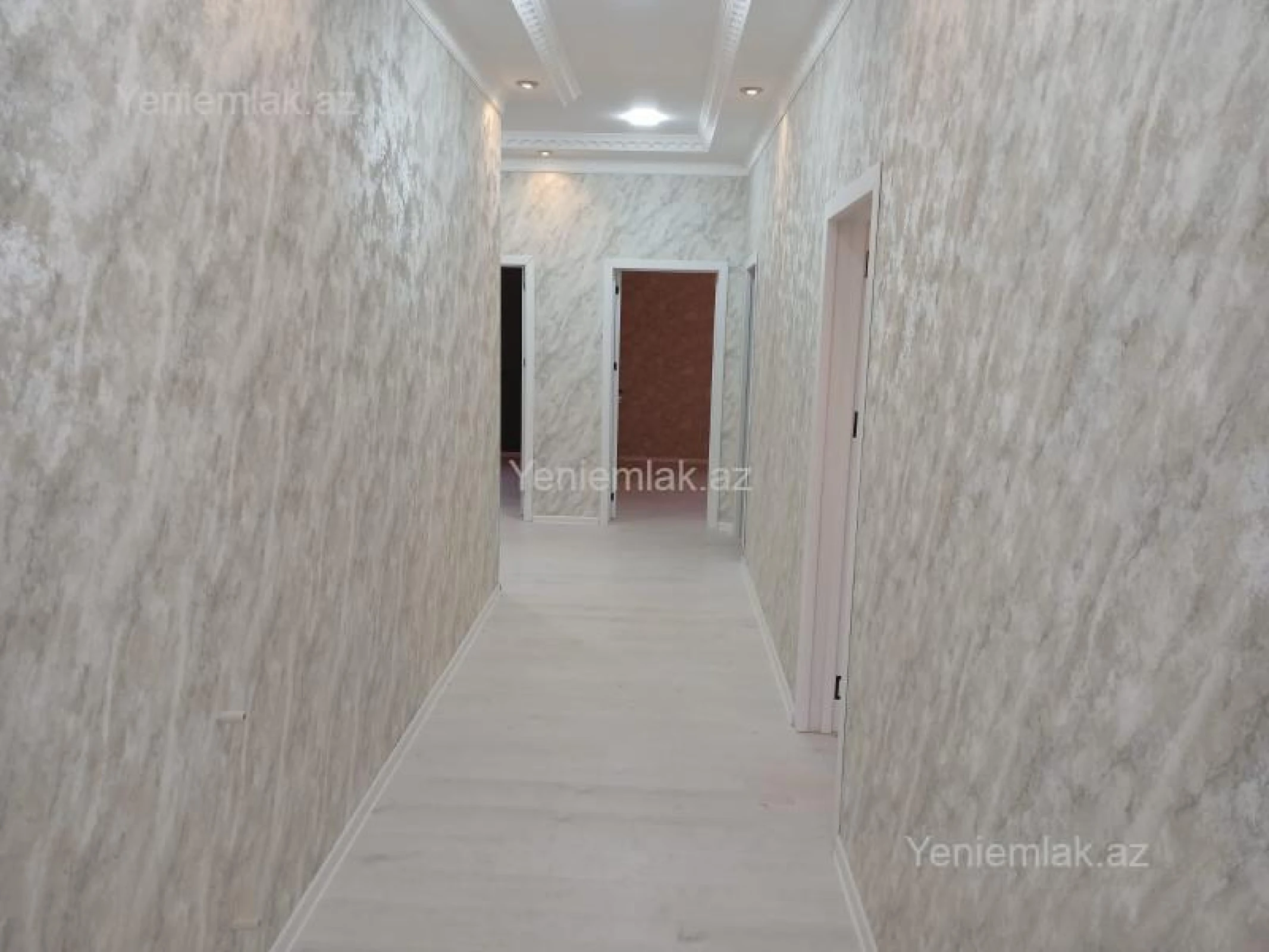 Satılır 5 otaqlı həyət evi 132 m²