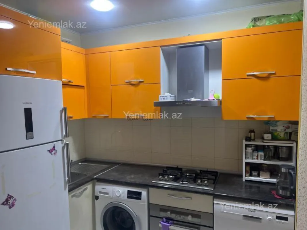 Satılır 3 otaqlı yeni tikili 74 m²