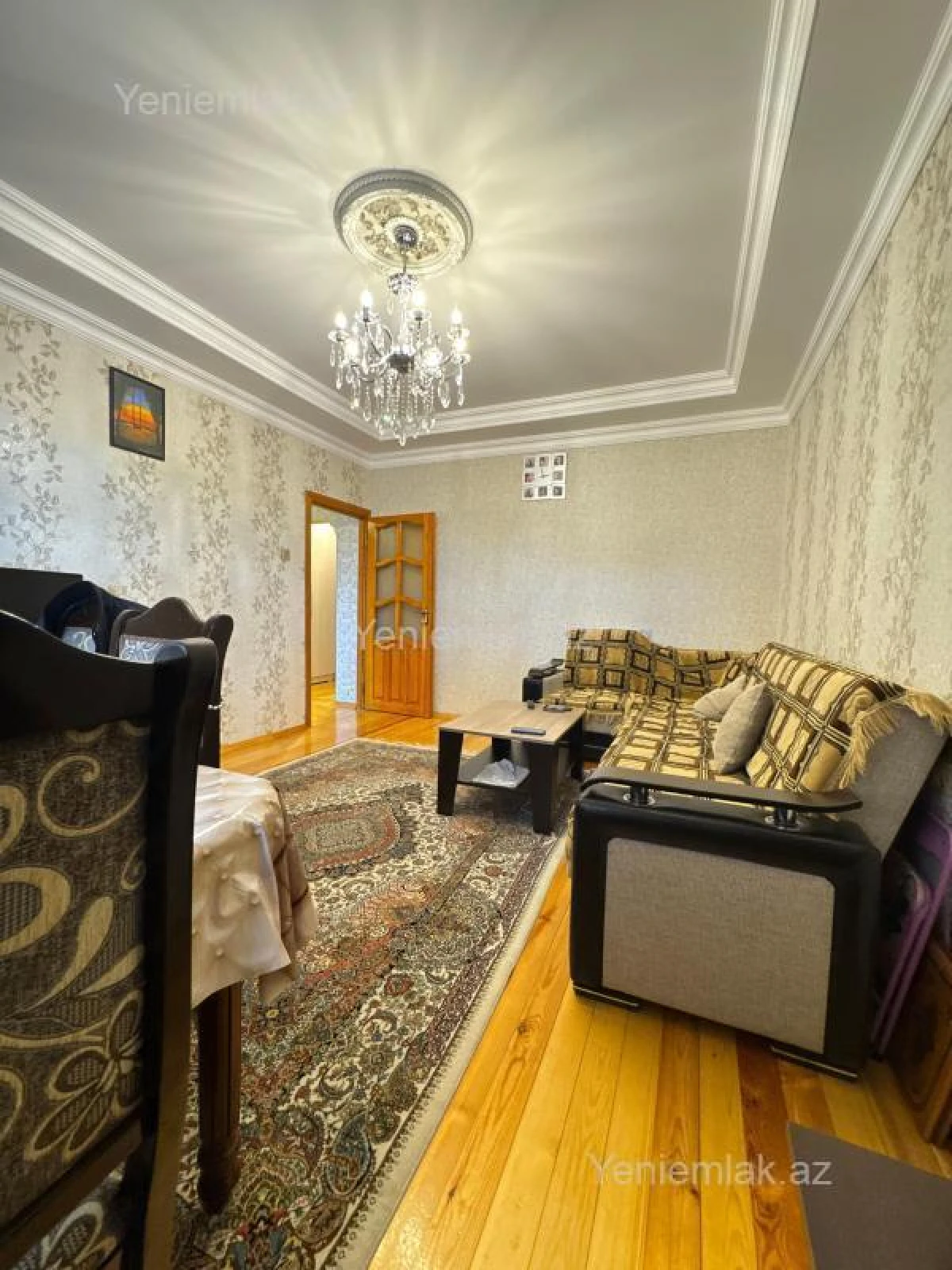 Satılır 2 otaqlı köhnə tikili 60 m²