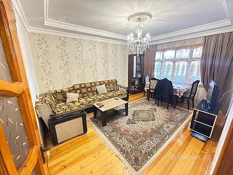 Satılır 2 otaqlı köhnə tikili 60 m² — Sumqayıt, 9-cu mikrorayon 2 otaq 60.00 m²
