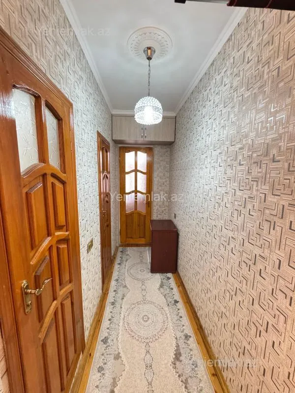 Satılır 2 otaqlı köhnə tikili 60 m²