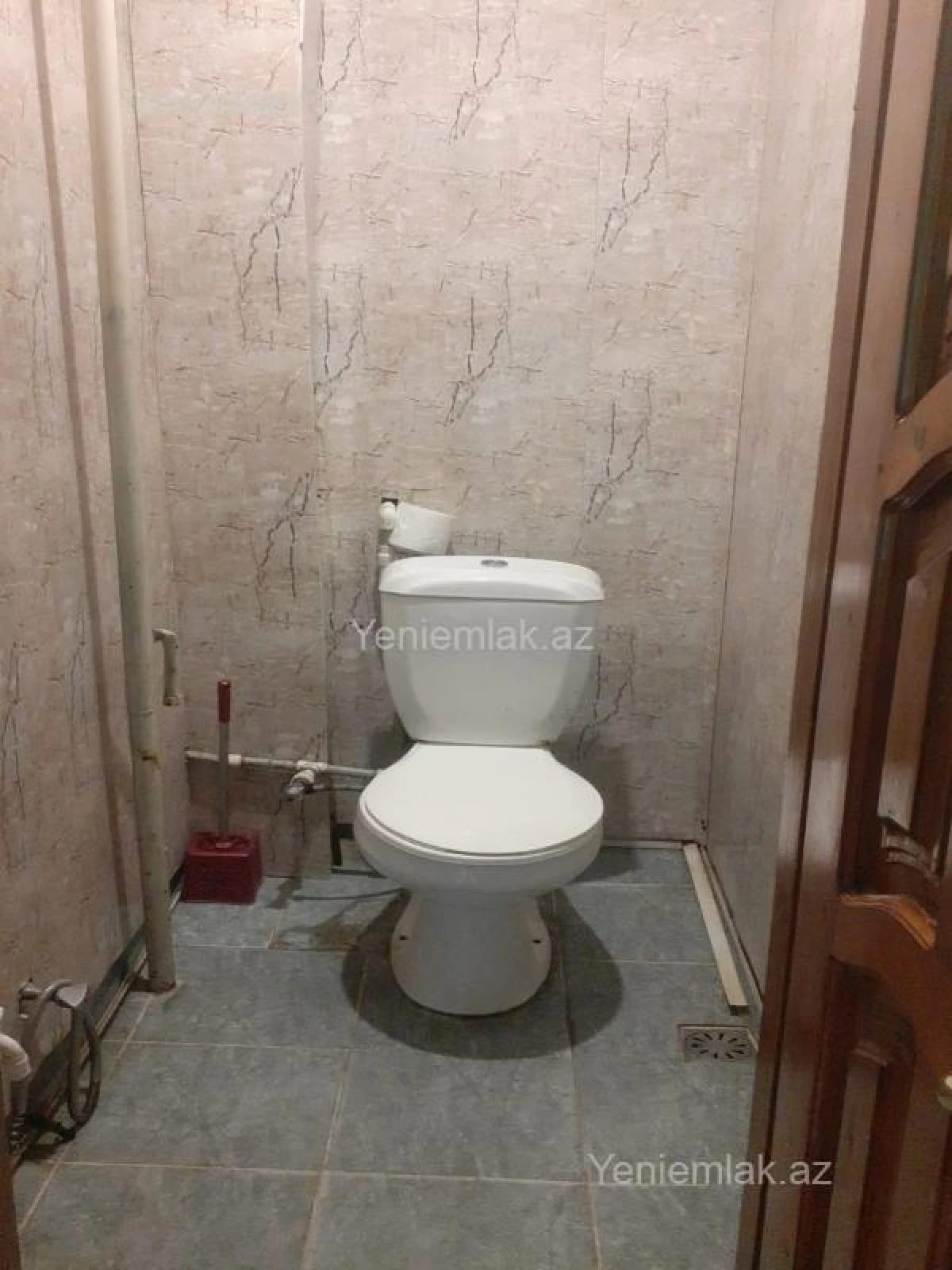 Satılır 3 otaqlı köhnə tikili 85 m²