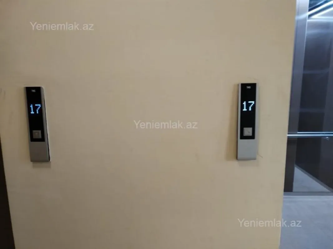 Satılır 3 otaqlı yeni tikili 125 m²
