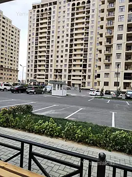 Satılır 3 otaqlı yeni tikili 125 m²