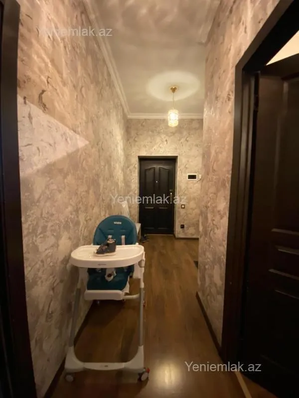 Satılır 2 otaqlı yeni tikili 60 m²