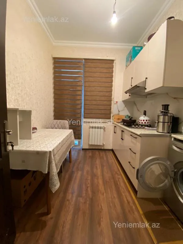 Satılır 2 otaqlı yeni tikili 60 m²
